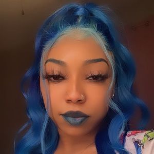 RESELLING - Blue lace 13x4 lace wig